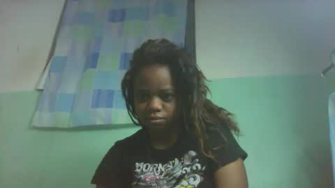 Snapshot of larissa645771 chatting on 23, 10, 2025 larissa645771 online show from 23, 10, 2025