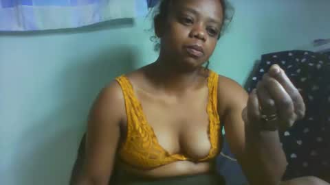 Snapshot of larissa645771 chatting on 4, 11, 2025 larissa645771 online show from 4, 11, 2025