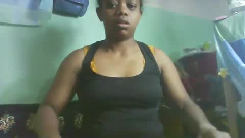 Snapshot of larissa645771 chatting on 5, 11, 2025 larissa645771 online show from 5, 11, 2025