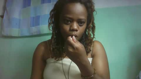 Snapshot of larissa645771 chatting on 8, 11, 2025 larissa645771 online show from 8, 11, 2025