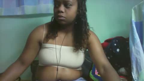 Snapshot of larissa645771 chatting on 9, 11, 2025 larissa645771 online show from 9, 11, 2025