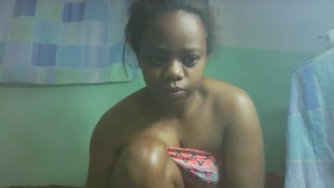 Snapshot of larissa645771 chatting on 17, 11, 2025 larissa645771 online show from 17, 11, 2025