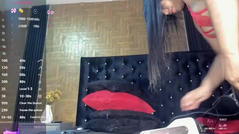       online show from 11, 10, 2025