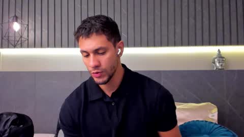 andrew online show from 1, 12, 2025