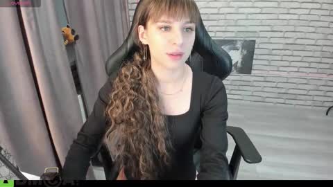 lasly_moon online show from 14, 9, 2025
