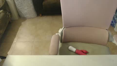 Auri online show from 13, 2, 2025