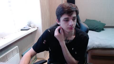 Snapshot of last_kenny chatting on 30, 12, 2024 Kenny online show from 30, 12, 2024