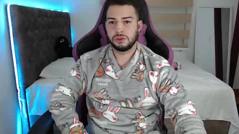 Snapshot of latam_ chatting on 6, 3, 2025 YOUR BABY online show from 6, 3, 2025