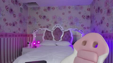 Valeria  online show from 12, 2, 2025