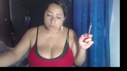 Snapshot of latin_big_boobs chatting on 10, 9, 2025 latin_big_boobs online show from 10, 9, 2025
