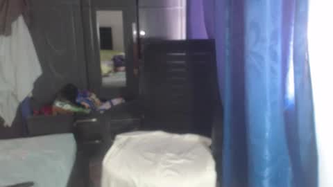 latin_big_boobs online show from 15, 10, 2025