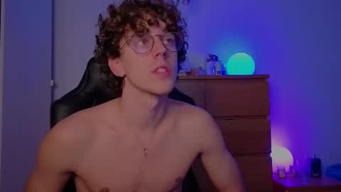  Free OF online show from 31, 10, 2025