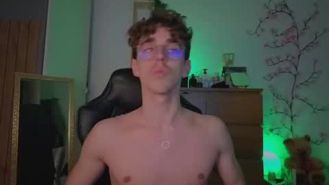  Free OF online show from 17, 3, 2026