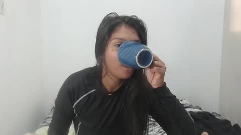 M E G A N  online show from 23, 4, 2026