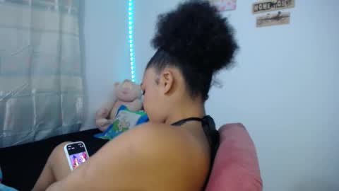 Snapshot of latin_rihanna_j chatting on 25, 9, 2025 karen online show from 25, 9, 2025