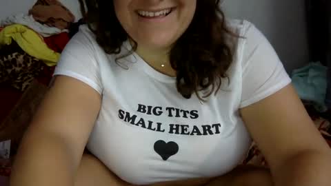 Snapshot of latinagoddess_isa chatting on 1, 10, 2025 latinagoddess_isa online show from 1, 10, 2025