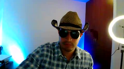 Latingogo online show from 15, 2, 2026