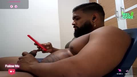 blackBear online show from 5, 3, 2025