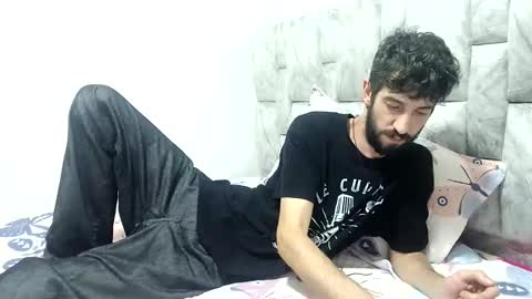 Snapshot of latinlustandfrenchkiss chatting on 1, 12, 2025 latinlustandfrenchkiss online show from 1, 12, 2025