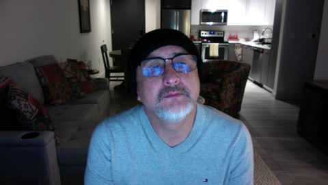 Snapshot of latinnous chatting on 7, 12, 2024 QS - INDEPENDENT MODEL online show from 7, 12, 2024