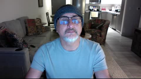 Snapshot of latinnous chatting on 28, 12, 2024 QS - INDEPENDENT MODEL online show from 28, 12, 2024