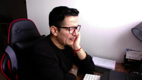 Snapshot of latino8484 chatting on 15, 5, 2026 latino8484 online show from 15, 5, 2026