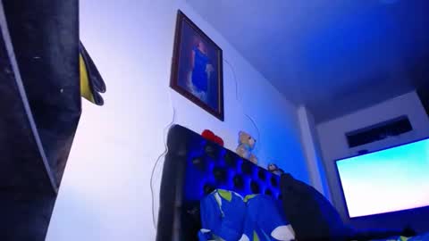 Snapshot of latino_hot_sexy_ chatting on 13, 2, 2025 valentina online show from 13, 2, 2025