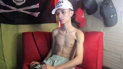Snapshot of latinskinny_ chatting on 2, 7, 2026 Angel online show from 2, 7, 2026