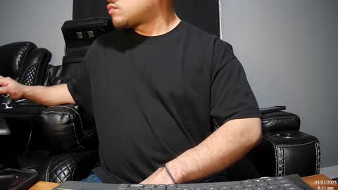 Snapshot of latinstud7 chatting on 2, 3, 2025 Nico online show from 2, 3, 2025