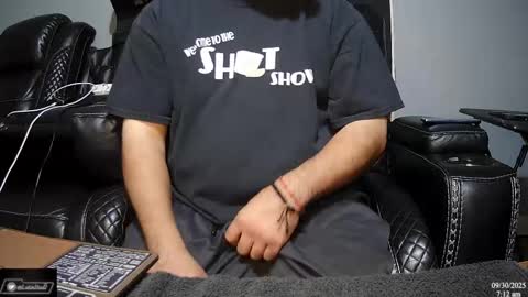 Snapshot of latinstud7 chatting on 30, 9, 2025 Nico online show from 30, 9, 2025