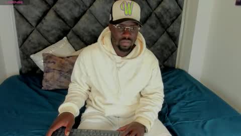 LEANDRO online show from 20, 9, 2025