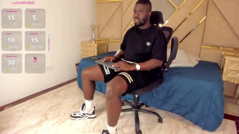 LEANDRO online show from 28, 10, 2025