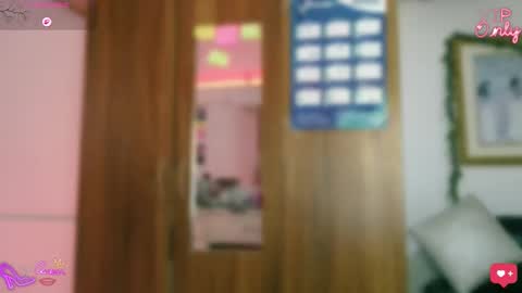 laujgray online show from 27, 3, 2026