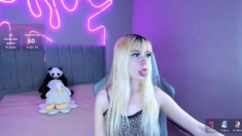 laukyubey1 online show from 9, 10, 2025