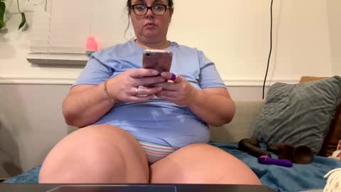 Snapshot of laulauma chatting on 20, 1, 2025 LauLauMa online show from 20, 1, 2025