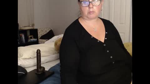 Snapshot of laulauma chatting on 15, 9, 2025 LauLauMa online show from 15, 9, 2025
