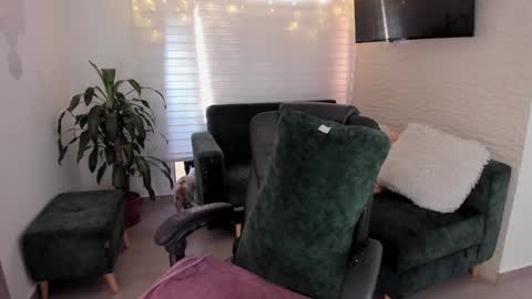 Snapshot of laura__cruz chatting on 22, 1, 2025 laura cruz online show from 22, 1, 2025