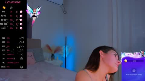 Snapshot of laura__leee chatting on 5, 12, 2024 Laura online show from 5, 12, 2024