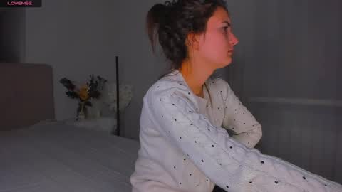 Snapshot of laura__leee chatting on 23, 12, 2024 Laura online show from 23, 12, 2024
