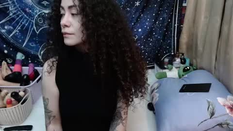 Snapshot of laura_anal_ chatting on 13, 12, 2024 Wen online show from 13, 12, 2024