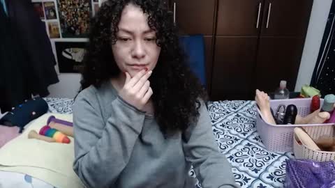 Snapshot of laura_anal_ chatting on 24, 9, 2025 Wen online show from 24, 9, 2025