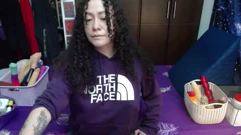 Snapshot of laura_anal_ chatting on 16, 10, 2025 Wen online show from 16, 10, 2025