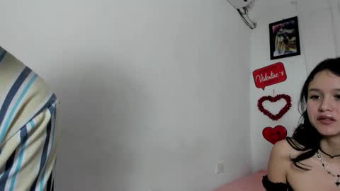 Snapshot of laura_and_kevin chatting on 20, 2, 2026 laura_and_kevin online show from 20, 2, 2026