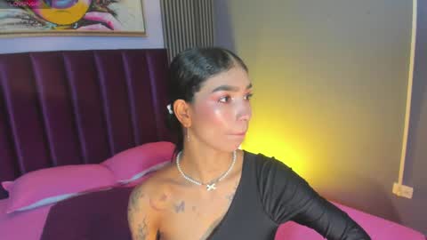 Snapshot of laura_aristizabal_19 chatting on 29, 4, 2026 Laura online show from 29, 4, 2026