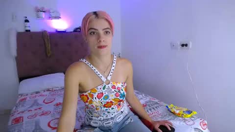 LAURA online show from 18, 2, 2025