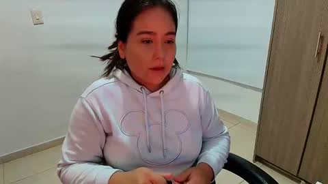 laura online show from 20, 12, 2025