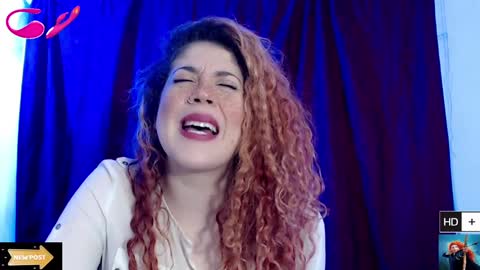 Snapshot of laura_fountain_ chatting on 4, 2, 2025 weedcam Curly Laura OF    online show from 4, 2, 2025