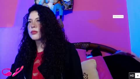 Snapshot of laura_fountain_ chatting on 16, 10, 2025 weedcam Curly Laura OF    online show from 16, 10, 2025