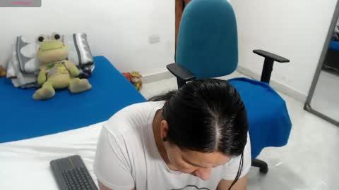 Snapshot of laura_foxx2379 chatting on 15, 7, 2026 laura_foxx2379 online show from 15, 7, 2026