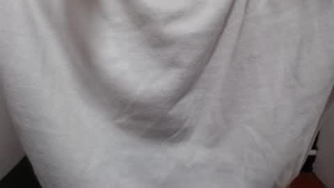  Laura  online show from 8, 4, 2026